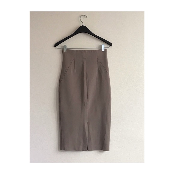 Guess by Marciano Pencil skirt - Picture 4 of 6